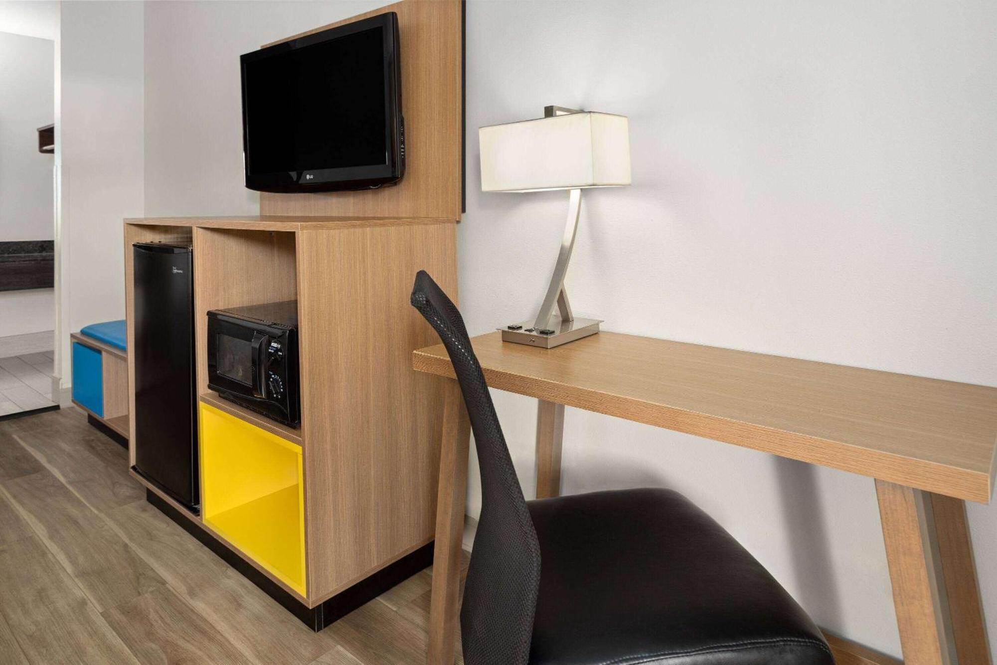 Days Inn By Wyndham Americus Zewnętrze zdjęcie