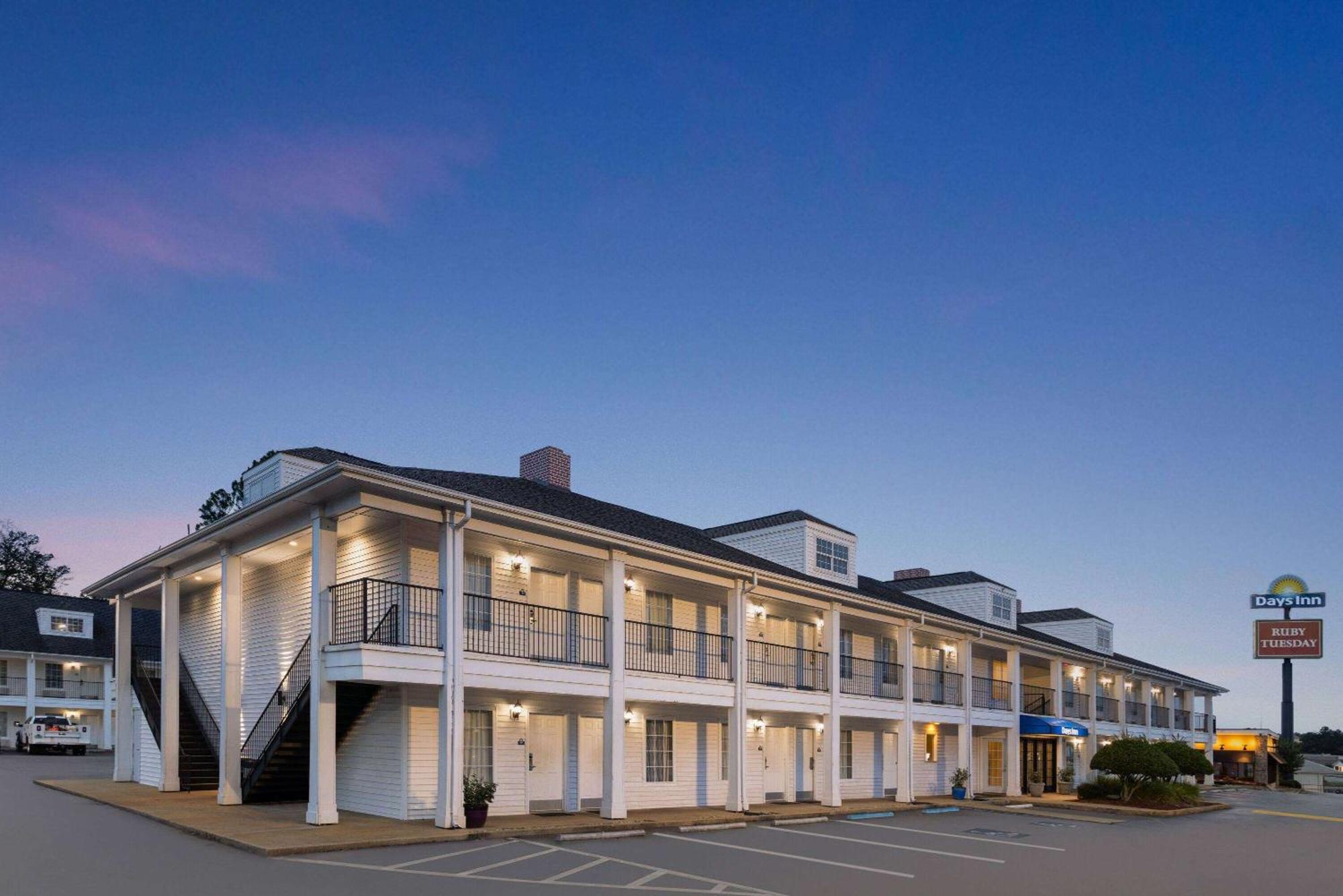 Days Inn By Wyndham Americus Zewnętrze zdjęcie